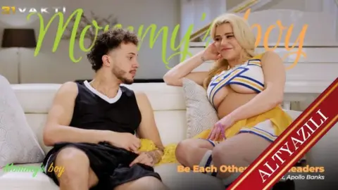 Mutfakta Manitasını Siken Kaslı Çocuk